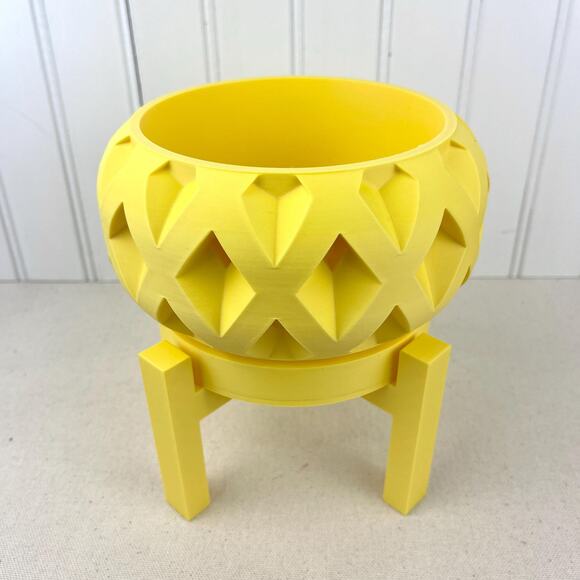 Geometric Indoor Planter Pot, Welen Planter Pot, Indoor Flower Pot, Bold Modern - Picture 3 of 10